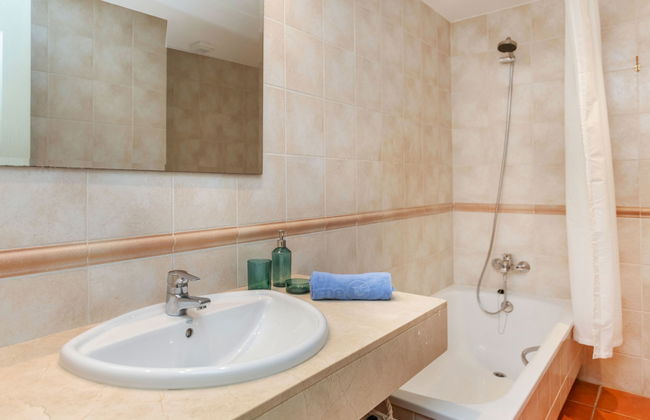Apartamento de 3 quartos em Pals com piscina e jardim - Foto 16