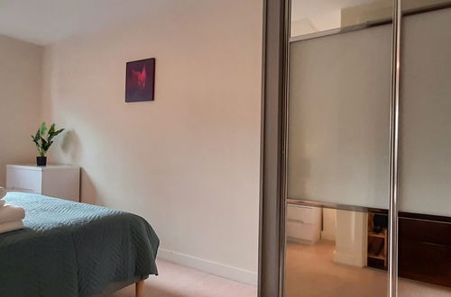 Foto 14 - Appartamento con 1 camera da letto a Londra