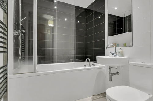 Foto 5 - Apartamento de 1 quarto em Londres
