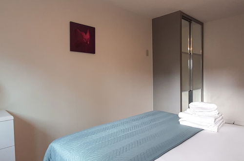 Foto 15 - Appartamento con 1 camera da letto a Londra