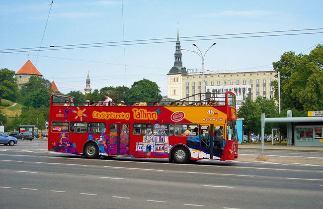 City Sightseeing Tallin Hop-On Hop-Off Tour - Foto 4
