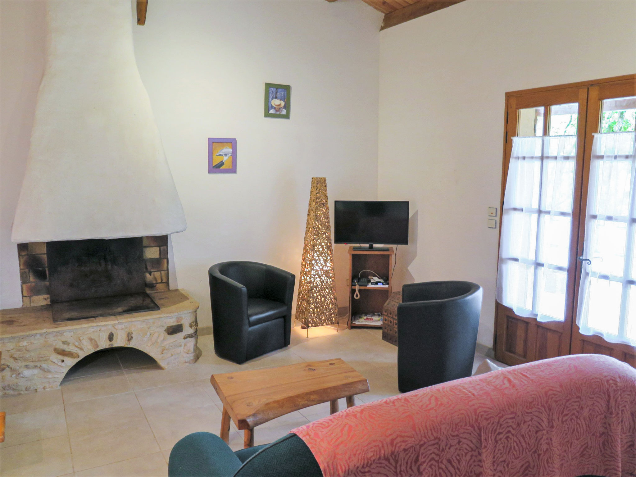 Photo 9 - 2 bedroom House in Blanquefort-sur-Briolance with private pool and garden