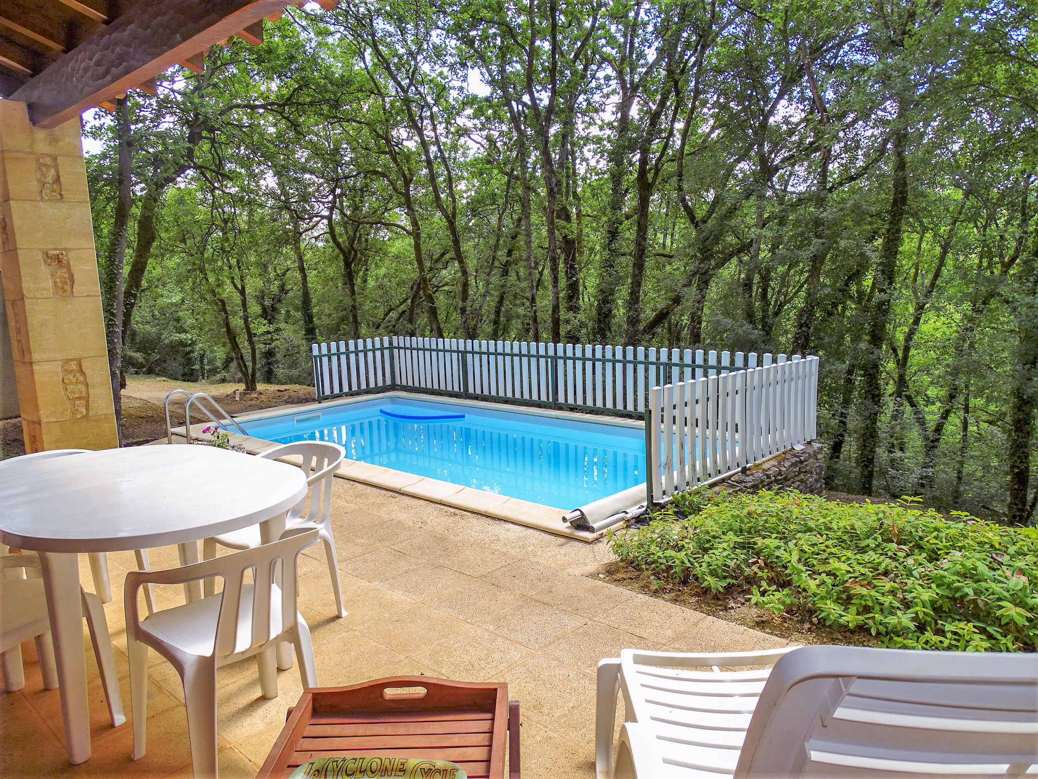 Photo 15 - Maison de 2 chambres à Blanquefort-sur-Briolance avec piscine privée et jardin