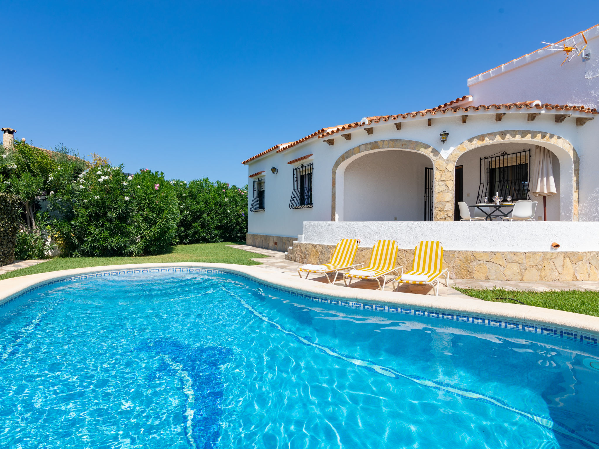 Foto 17 - Casa de 3 quartos em els Poblets com piscina privada e terraço