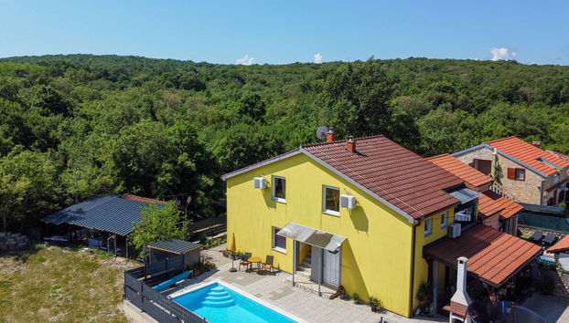 8 bedroom House in Dobrinj with private pool and terrace - Photo 3