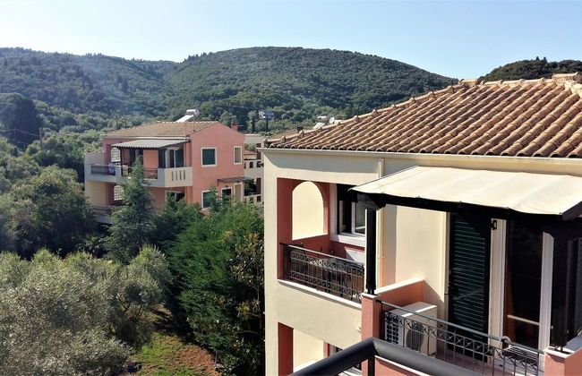 Philippos - Photo 3
