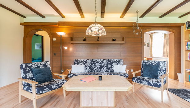 3 bedroom Apartment in Arrach with garden and terrace - Photo 2