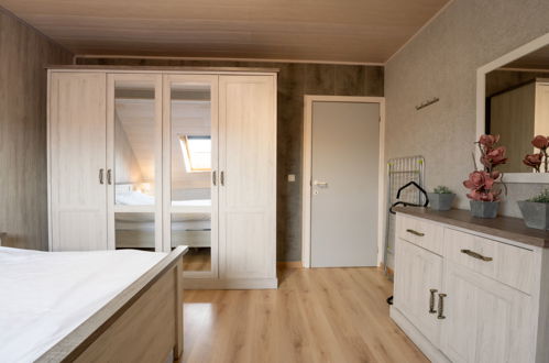 Foto 18 - Apartamento de 2 quartos em Bredene com vistas do mar