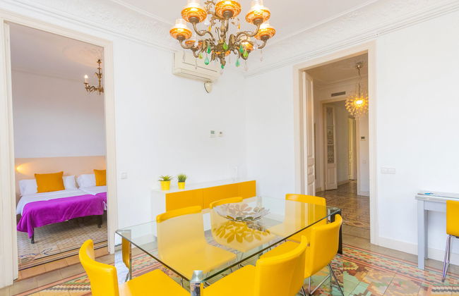 5 bedroom Apartment in Barcelona with garden - Photo 8