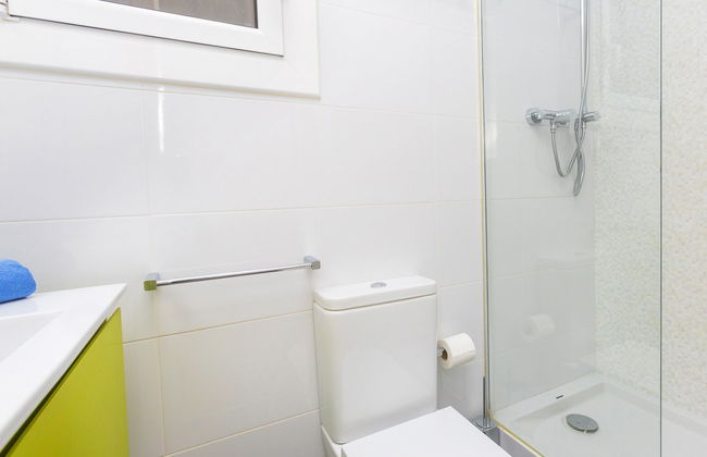 5 bedroom Apartment in Barcelona with garden - Photo 34