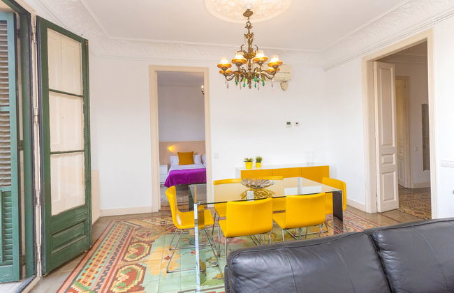 5 bedroom Apartment in Barcelona with garden - Photo 10