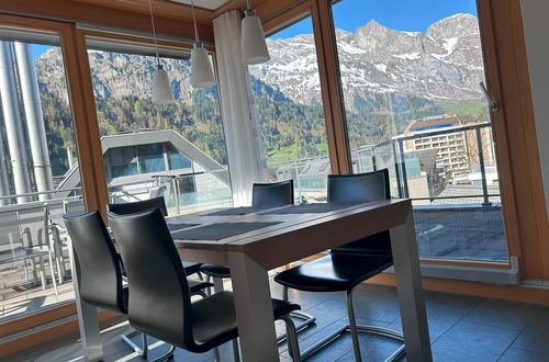 Foto 5 - Appartamento con 3 camere da letto a Engelberg