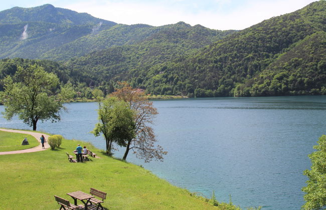 Casa de 4 quartos em Ledro com jardim e terraço - Foto 29