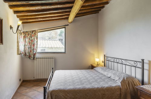 Foto 7 - Appartamento con 4 camere da letto a Poggibonsi con piscina e giardino