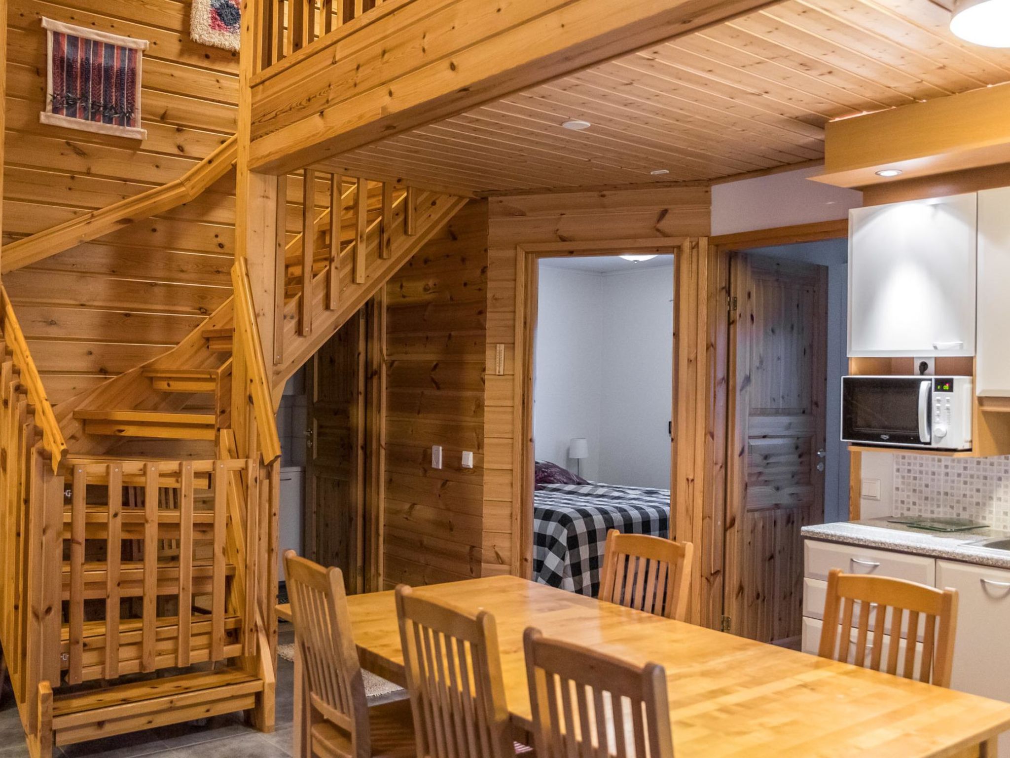 Foto 13 - Casa de 2 habitaciones en Kolari con sauna y vistas a la montaña