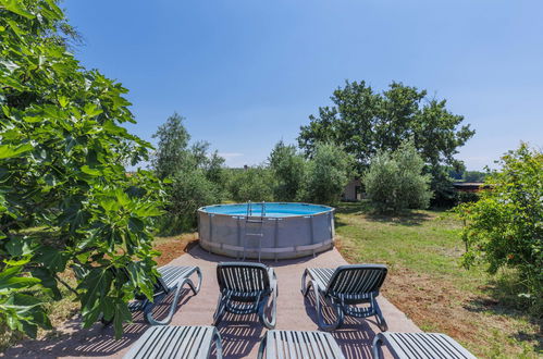 Photo 15 - Maison de 1 chambre à Kaštelir-Labinci avec piscine et jardin