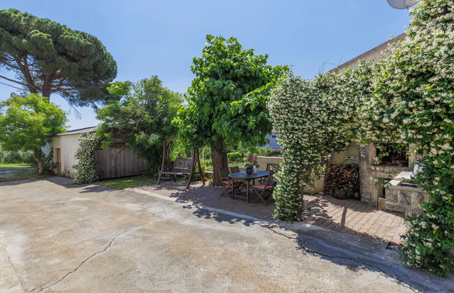 Casa de 2 quartos em Kaštelir-Labinci com piscina e jardim - Foto 23