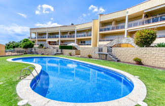 Foto 1 - Appartamento con 3 camere da letto a Palau-saverdera con giardino e terrazza