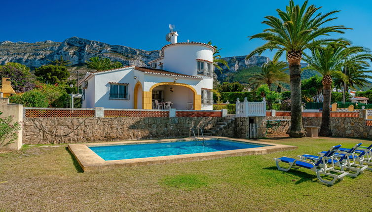 Photo 1 - 2 bedroom House in Dénia with private pool and garden