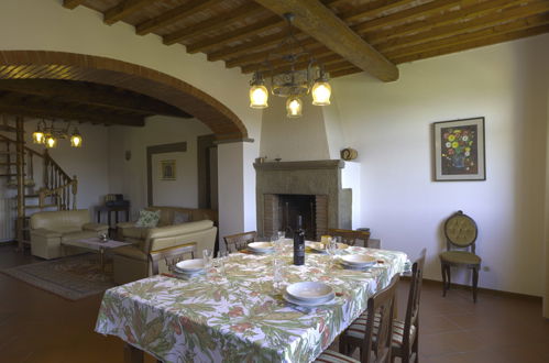 Photo 9 - 2 bedroom House in Civitella in Val di Chiana with garden and terrace