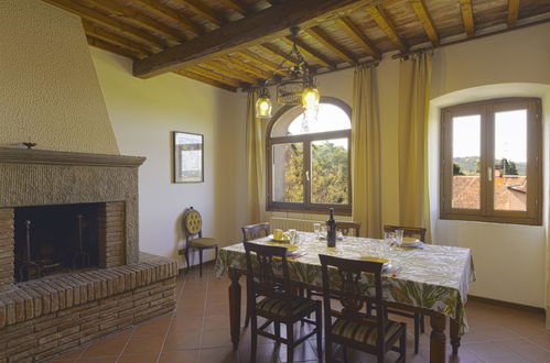 Photo 5 - 2 bedroom House in Civitella in Val di Chiana with garden and terrace