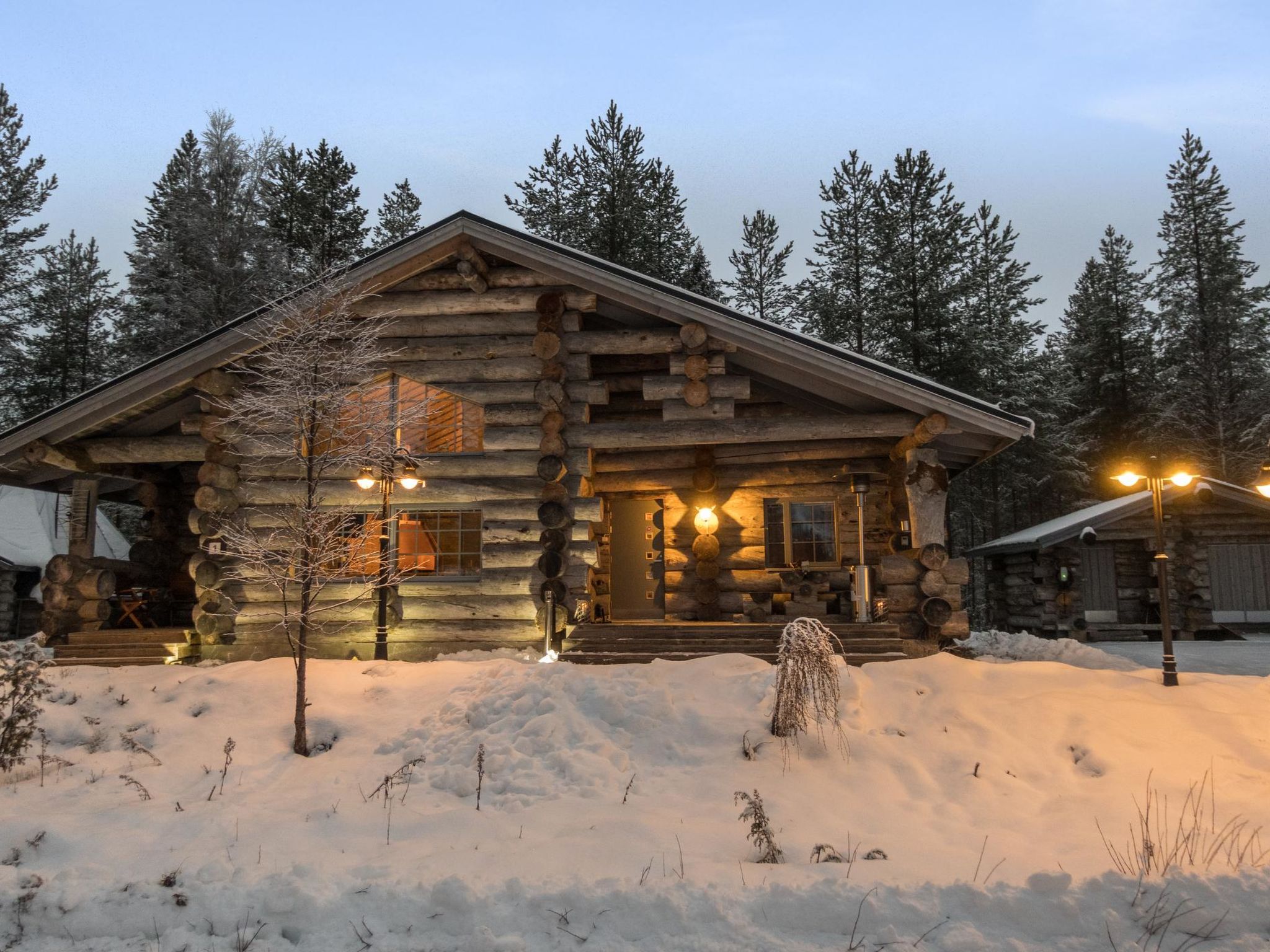 Foto 2 - Casa de 2 habitaciones en Salla con sauna y vistas a la montaña