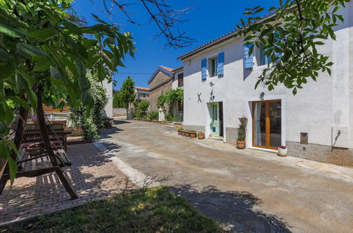 Photo 24 - Maison de 2 chambres à Kaštelir-Labinci avec piscine et vues à la mer