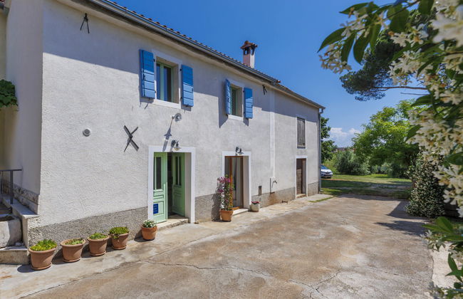 Casa de 3 quartos em Kaštelir-Labinci com piscina e jardim - Foto 30