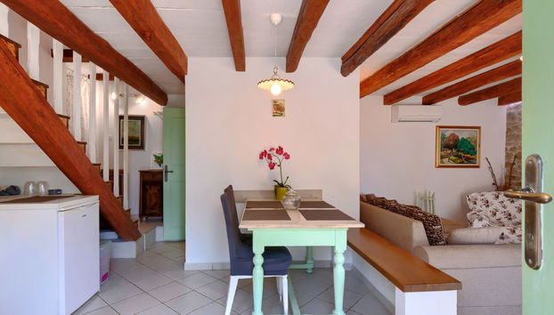 3 bedroom House in Kaštelir-Labinci with swimming pool and garden - Photo 2