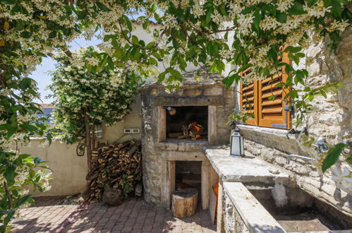 Photo 26 - Maison de 2 chambres à Kaštelir-Labinci avec piscine et jardin