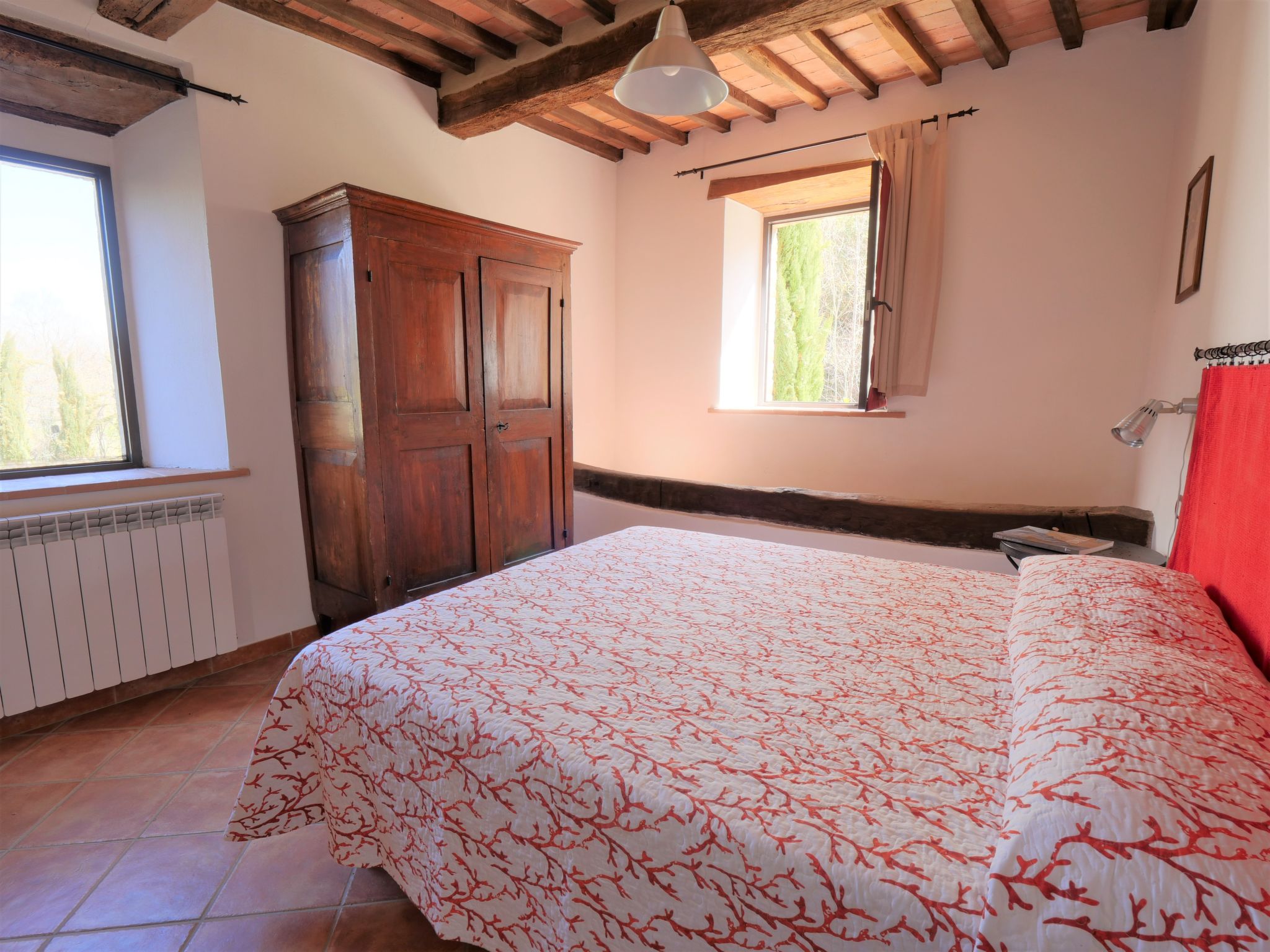 Foto 11 - Apartment mit 1 Schlafzimmer in Montieri mit schwimmbad und garten