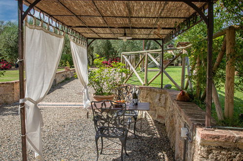 Photo 24 - Appartement en Colle di Val d'Elsa avec piscine et jardin