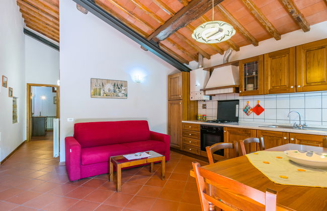 Apartamento de 3 quartos em Pelago com piscina e jardim - Foto 11