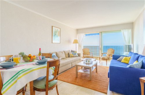Foto 18 - Apartamento de 1 habitación en Biarritz con vistas al mar