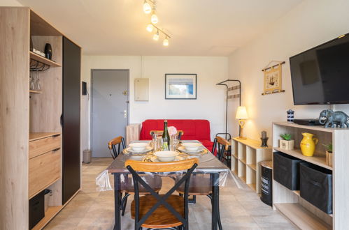 Foto 3 - Apartamento de 1 habitación en Vaux-sur-Mer con jardín y vistas al mar
