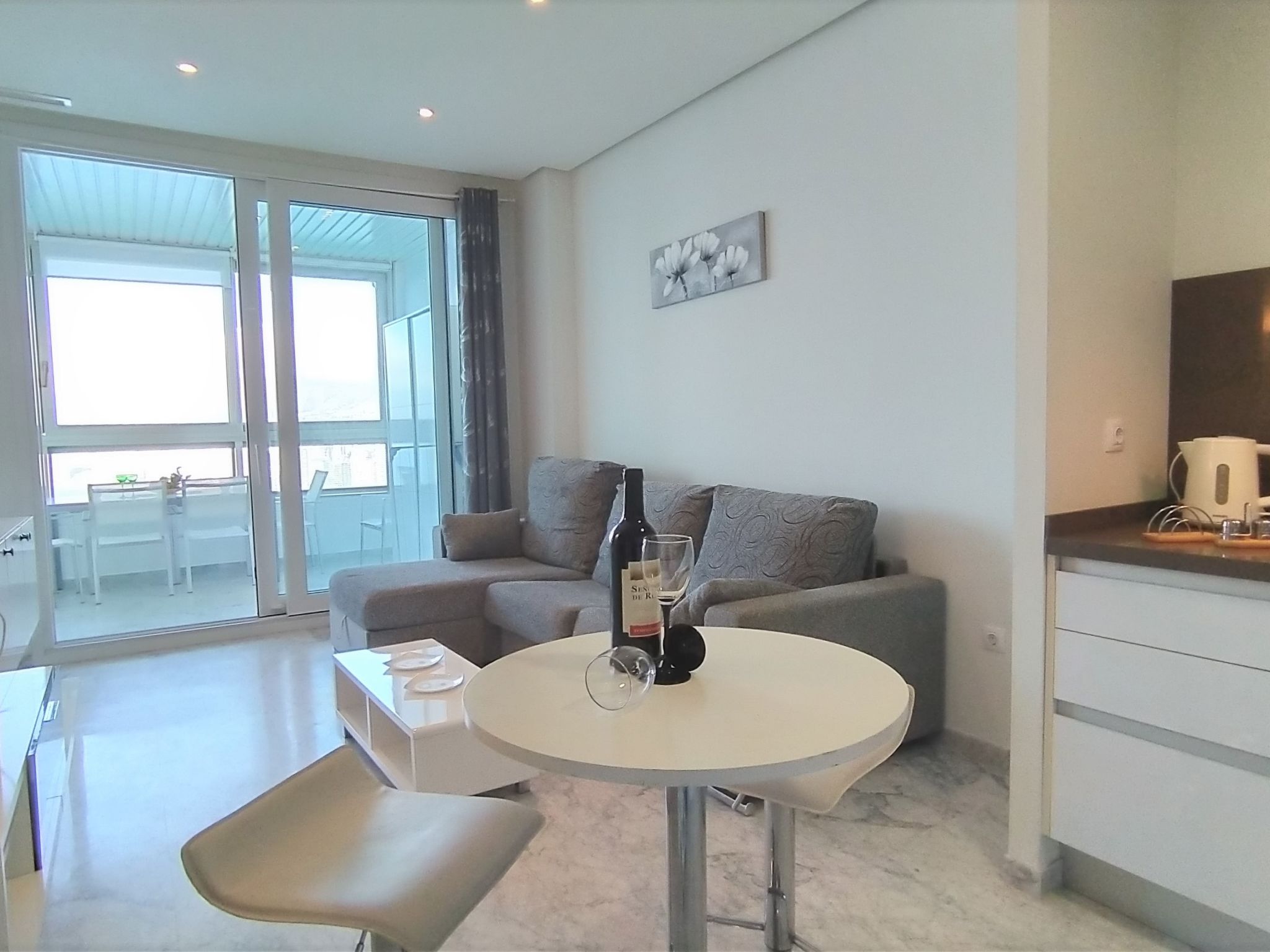 Photo 11 - 1 bedroom Apartment in Benidorm with swimming pool and terrace