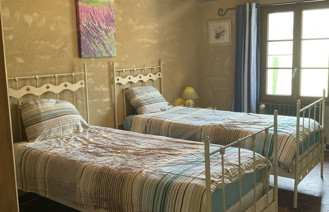 Casa de 6 quartos em Saint-Maime com piscina privada e jardim - Foto 39