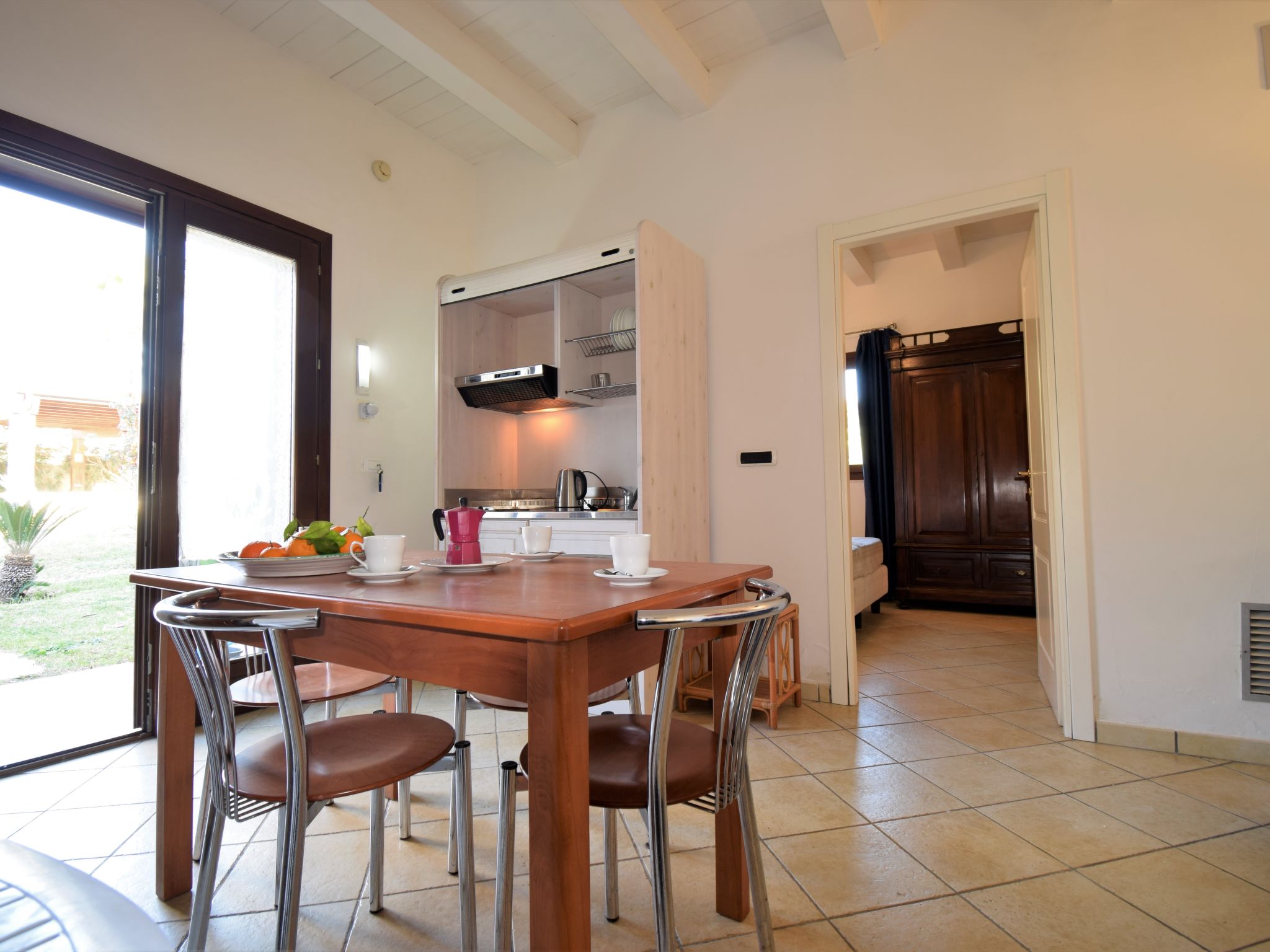 Photo 2 - 1 bedroom Apartment in Siracusa with swimming pool and garden