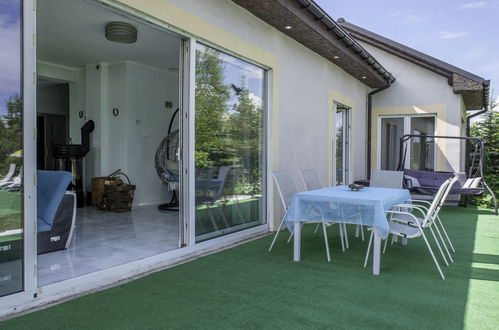 Photo 23 - Maison de 4 chambres à Dobra avec piscine privée et terrasse