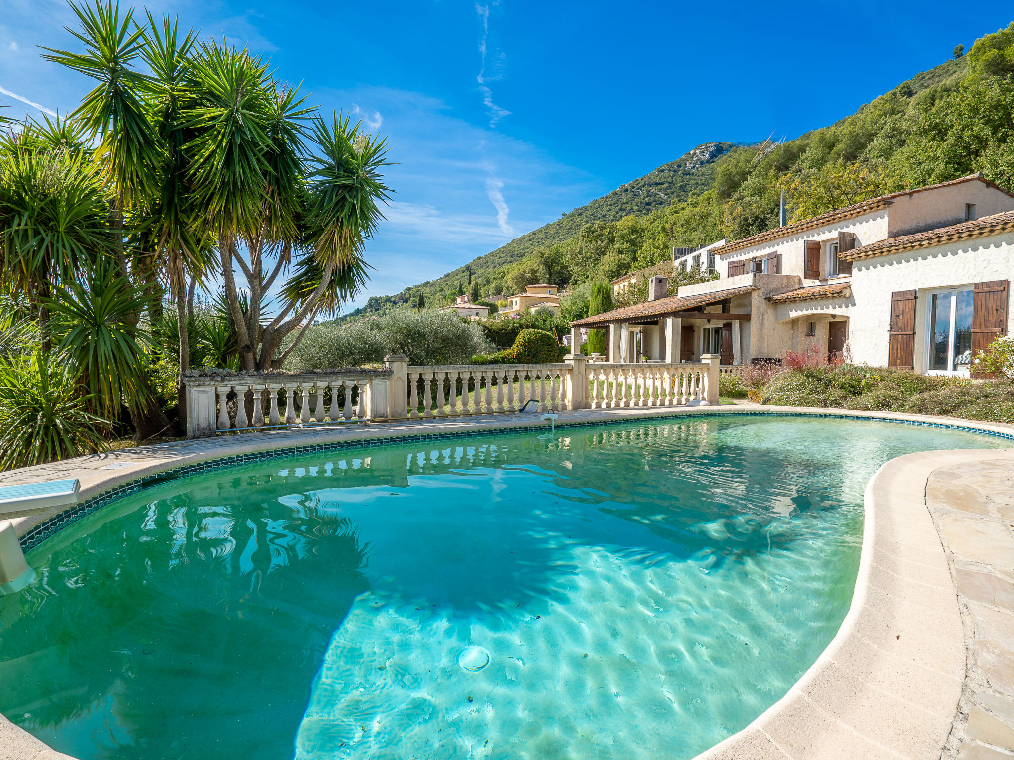 Photo 1 - Maison de 4 chambres à Gattières avec piscine privée et terrasse
