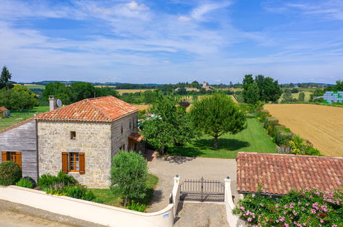 Foto 14 - Casa con 2 camere da letto a Madaillan con piscina privata e terrazza