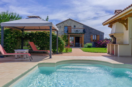 Photo 2 - Maison de 2 chambres à Madaillan avec piscine privée et jardin