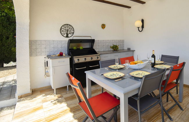 Casa de 4 quartos em Calp com piscina privada e jardim - Foto 26