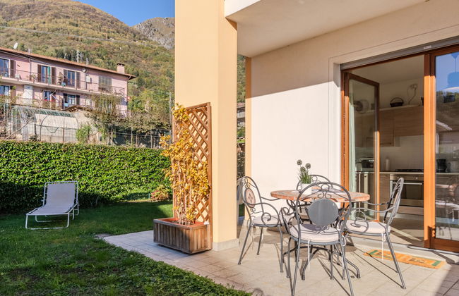 Casa de 3 quartos em Musso com jardim - Foto 2