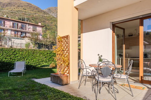 Photo 2 - Maison de 2 chambres à Musso avec jardin et vues sur la montagne