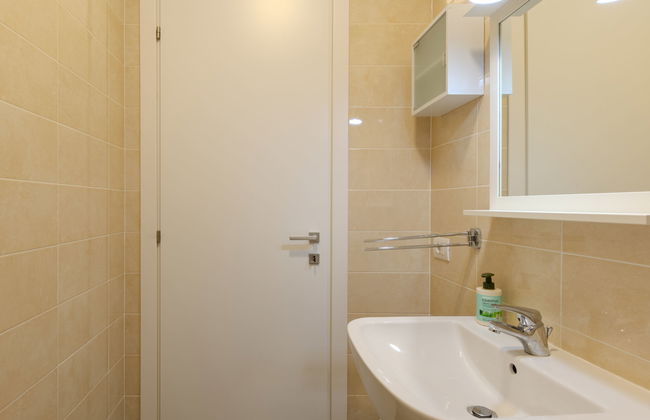 Casa de 3 quartos em Musso com jardim - Foto 28