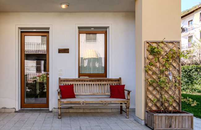 Casa de 3 quartos em Musso com jardim - Foto 32