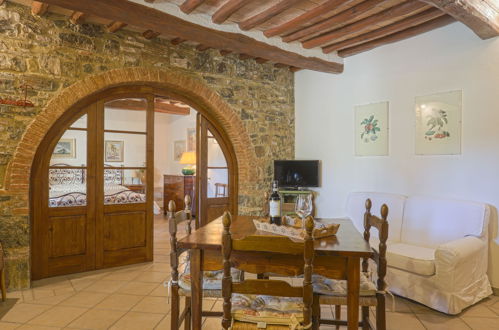 Photo 8 - 1 bedroom Apartment in Castellina in Chianti with swimming pool and garden