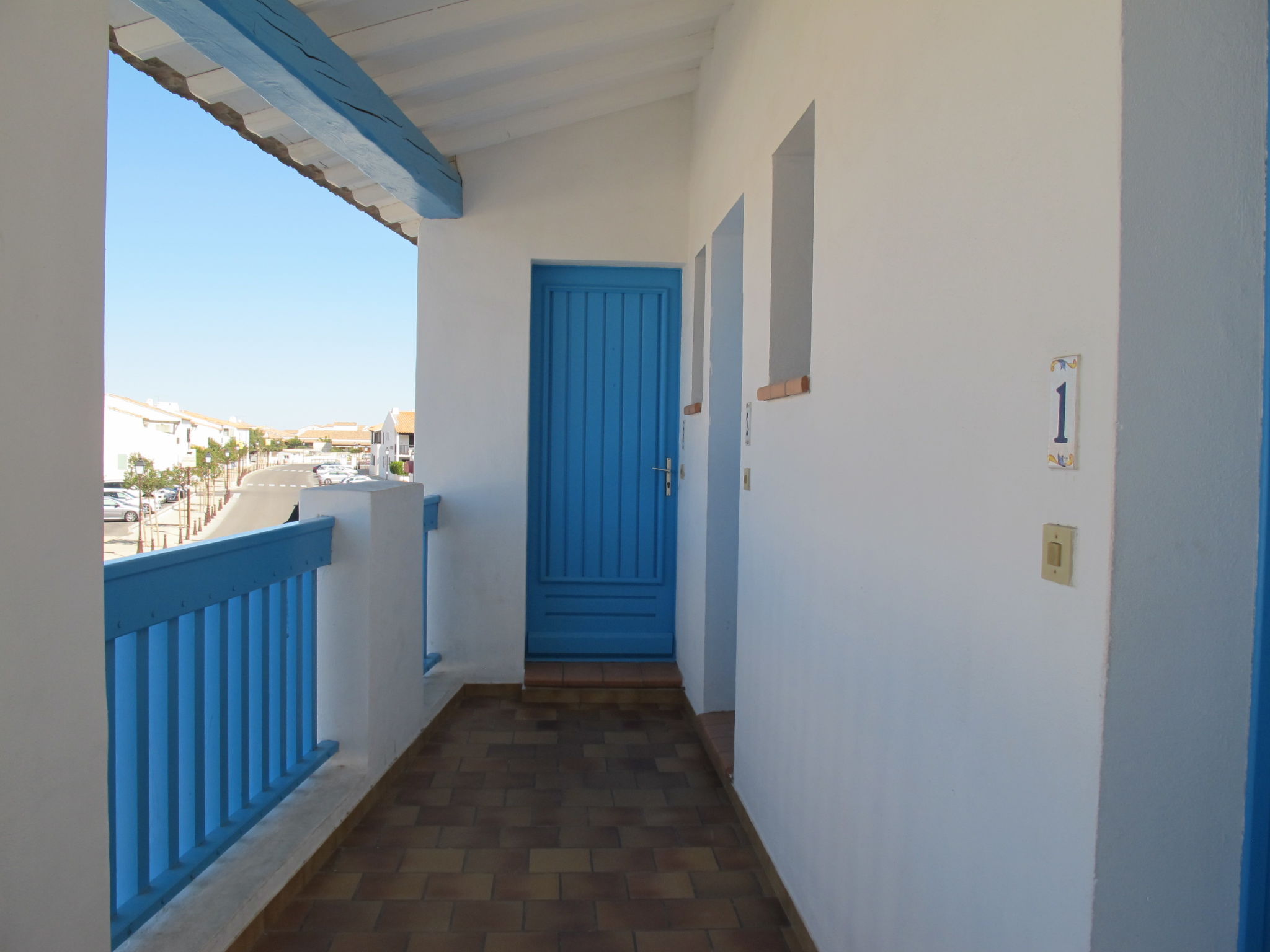 Foto 35 - Apartamento en Saintes-Maries-de-la-Mer con vistas al mar