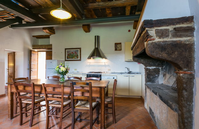 Casa de 10 quartos em Sorano com piscina privada e jardim - Foto 29